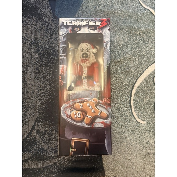 terror threads Other - Terror Threads Terrifier 3 Art the Clown Holiday Havoc Nutcracker LE New